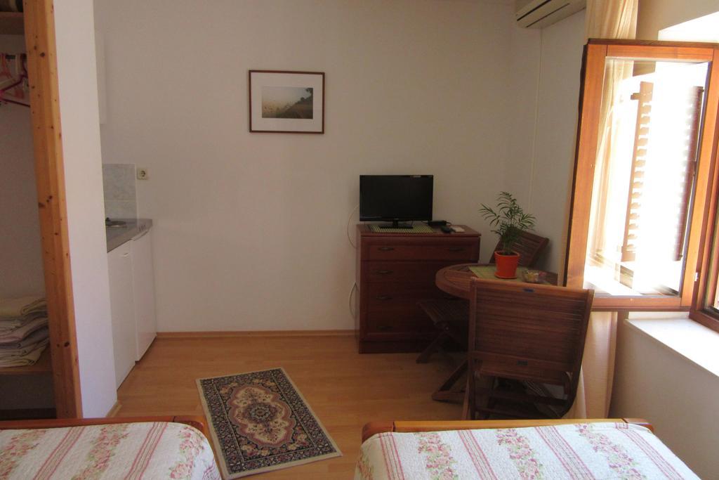 Dobra Apartments Trogir Dış mekan fotoğraf